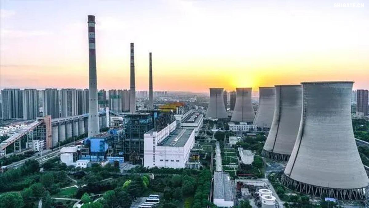 近日，由河鋼集團舞鋼公司自主研發(fā)的更大厚度達340mm的特厚核電鋼板，成功應(yīng)用于我國第四代先進裂變核能系統(tǒng)——釷基熔鹽實驗堆的關(guān)鍵屏蔽層制造。這標(biāo)志著我國在先進核能技術(shù)領(lǐng)域取得又一重大進展，為實現(xiàn)核電技術(shù)自主創(chuàng)新、打破對傳統(tǒng)鈾燃料的依賴邁出了堅實一步。